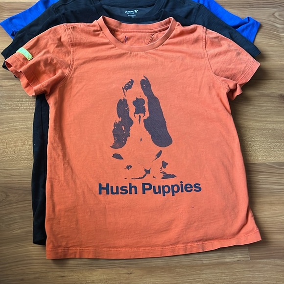 Other - T-shirt bundle (4pc)